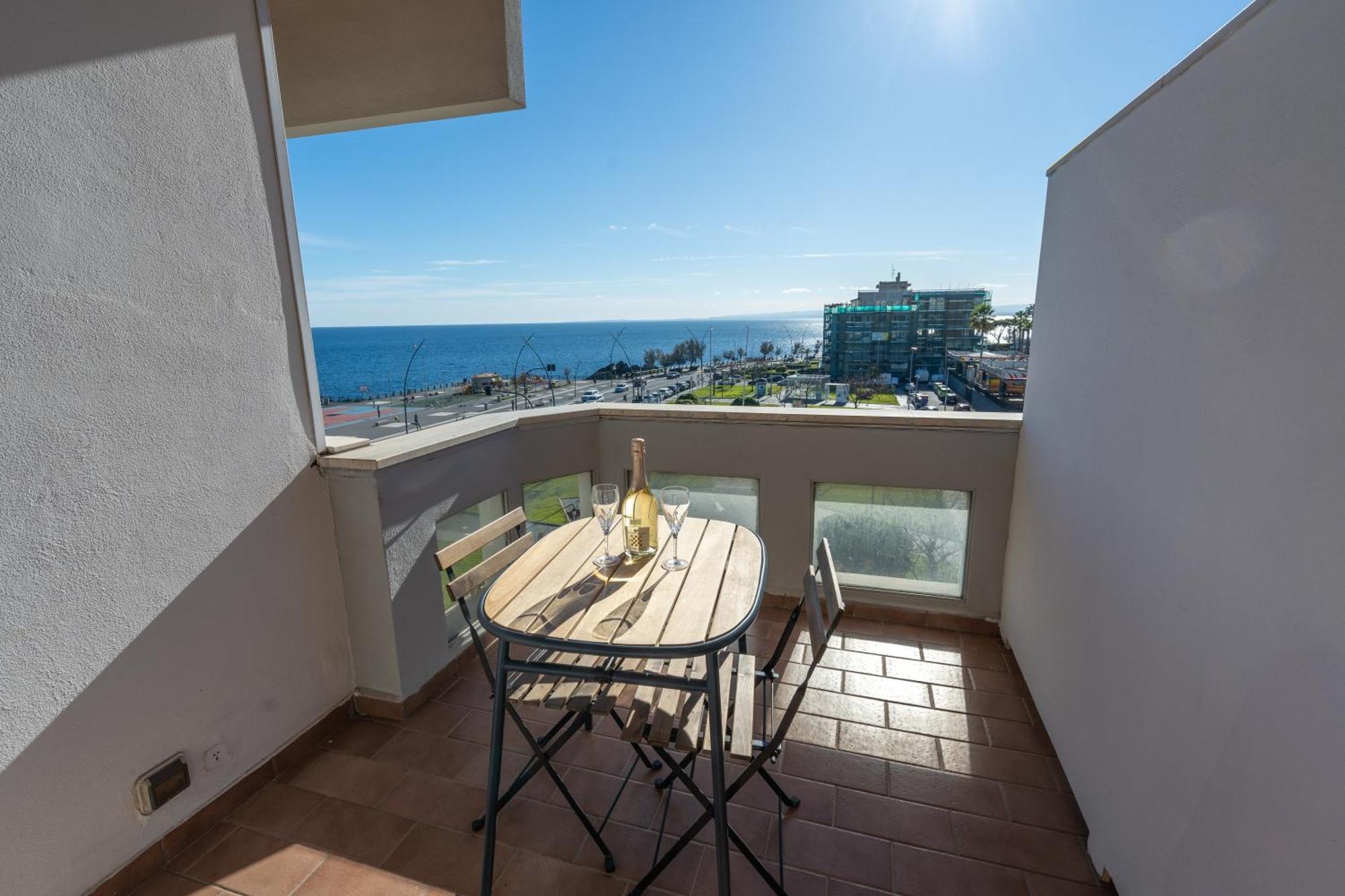 Perla Marina Sea View Apartment Aeroporto di Catania Fontana Rossa Esterno foto