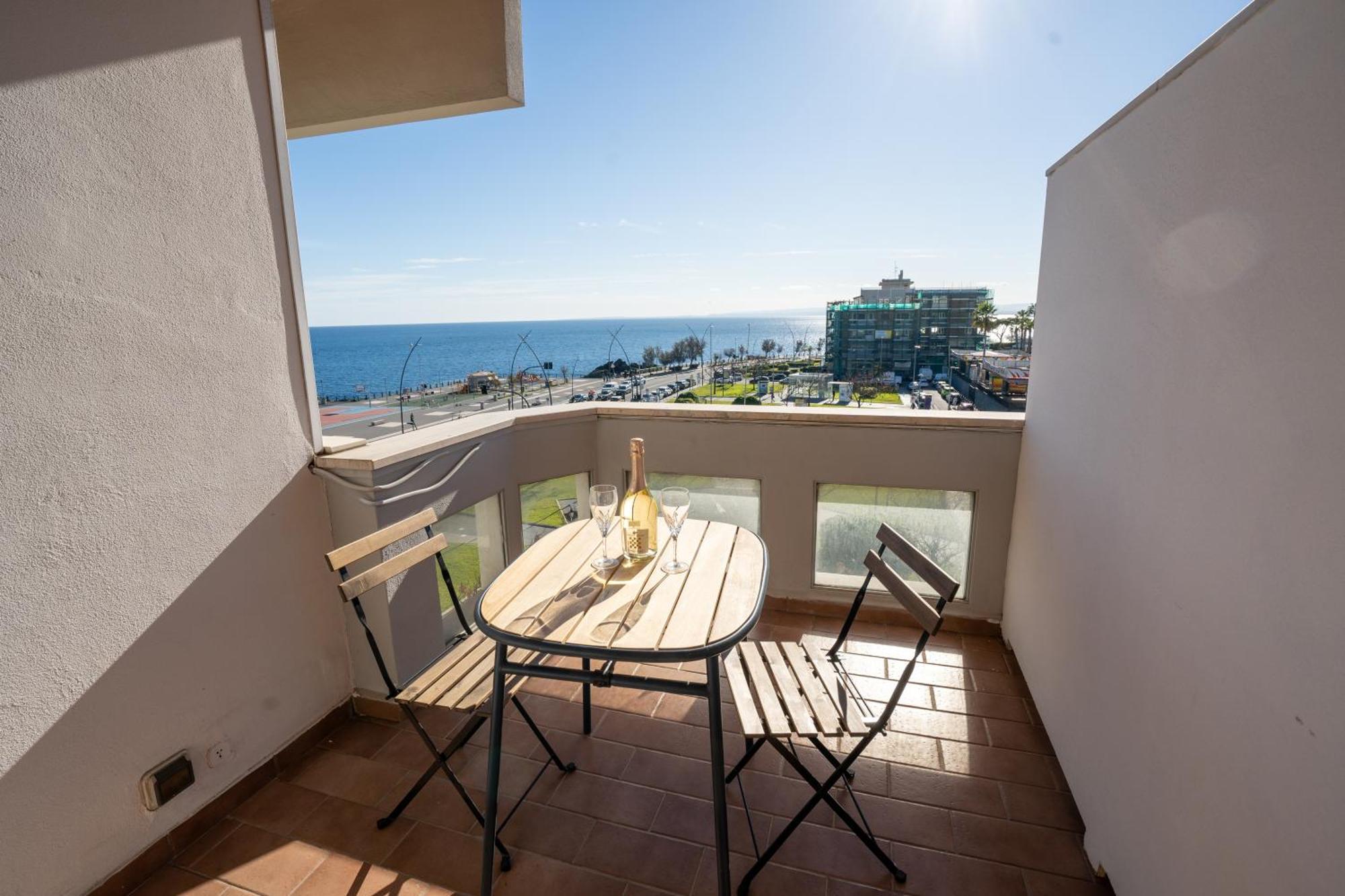 Perla Marina Sea View Apartment Aeroporto di Catania Fontana Rossa Esterno foto